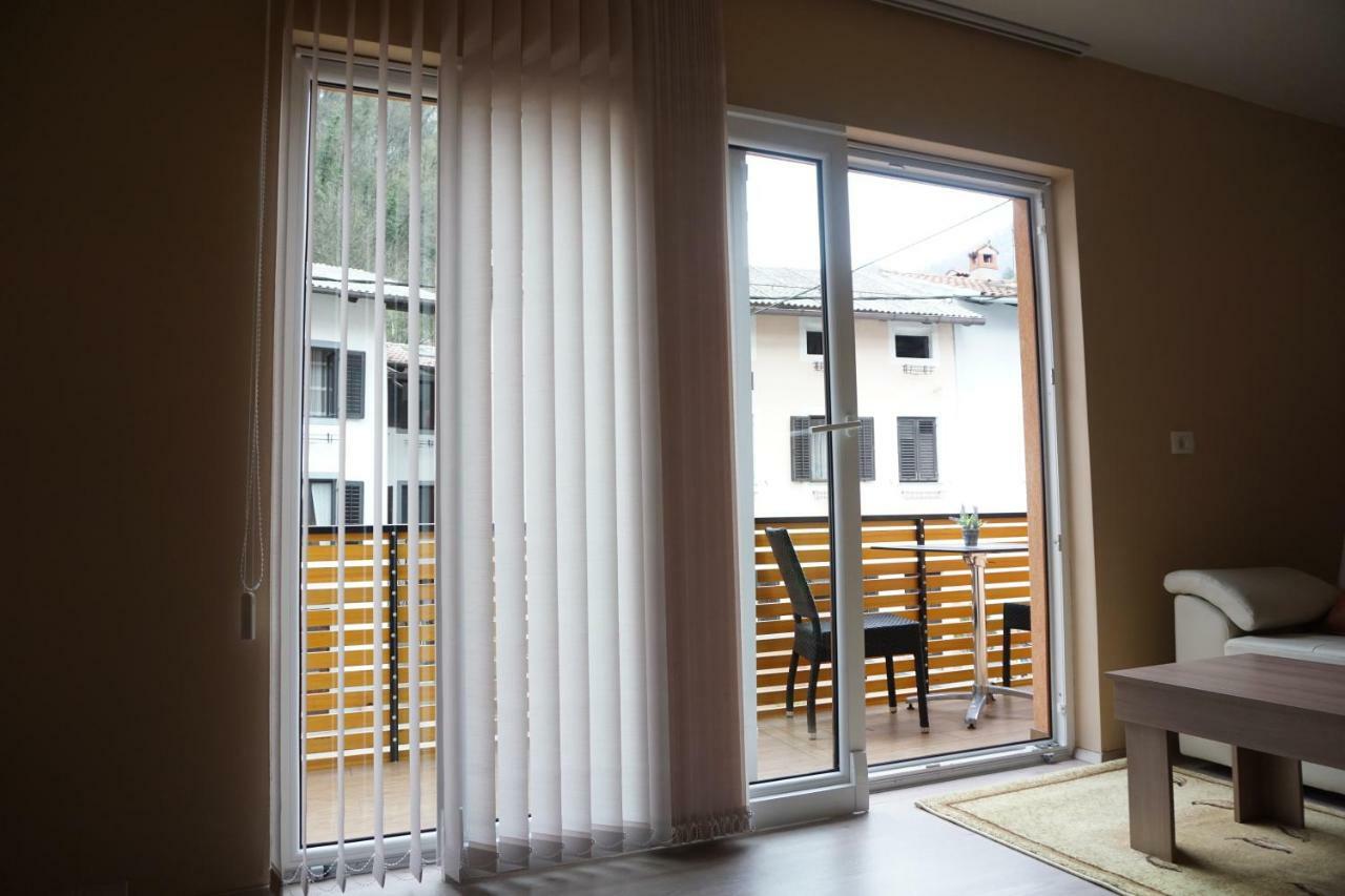 Rooms And Apartment Soca 코바리드 외부 사진
